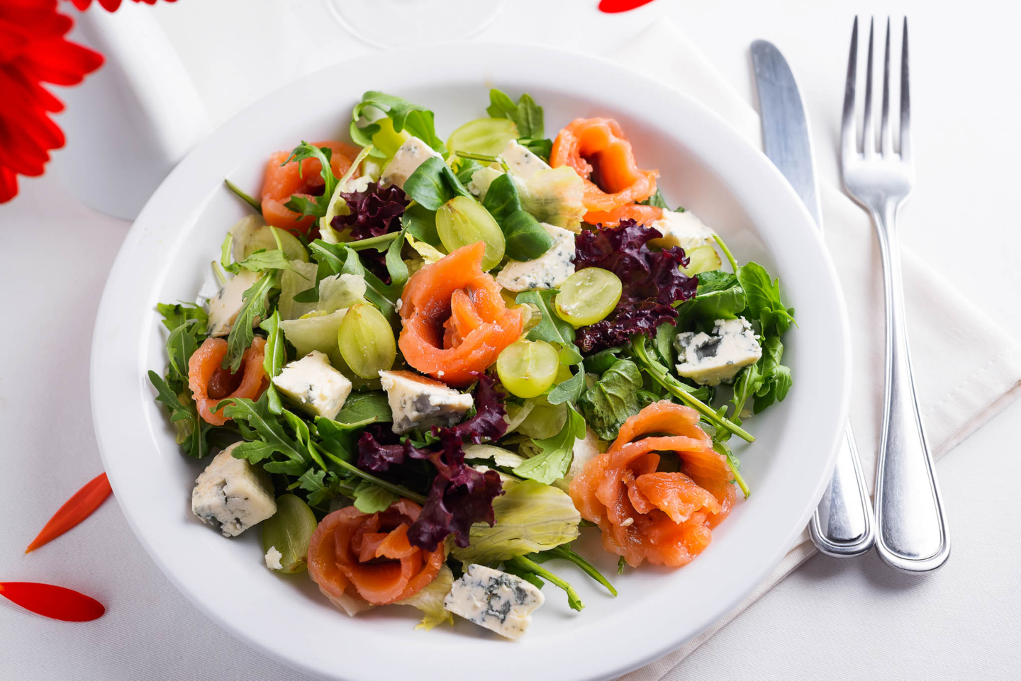 Keine Zeit zum Kochen? Hier ein toller 5-Zutaten Salat!